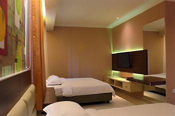 De'Corner Guest House Malang Eksteriør billede
